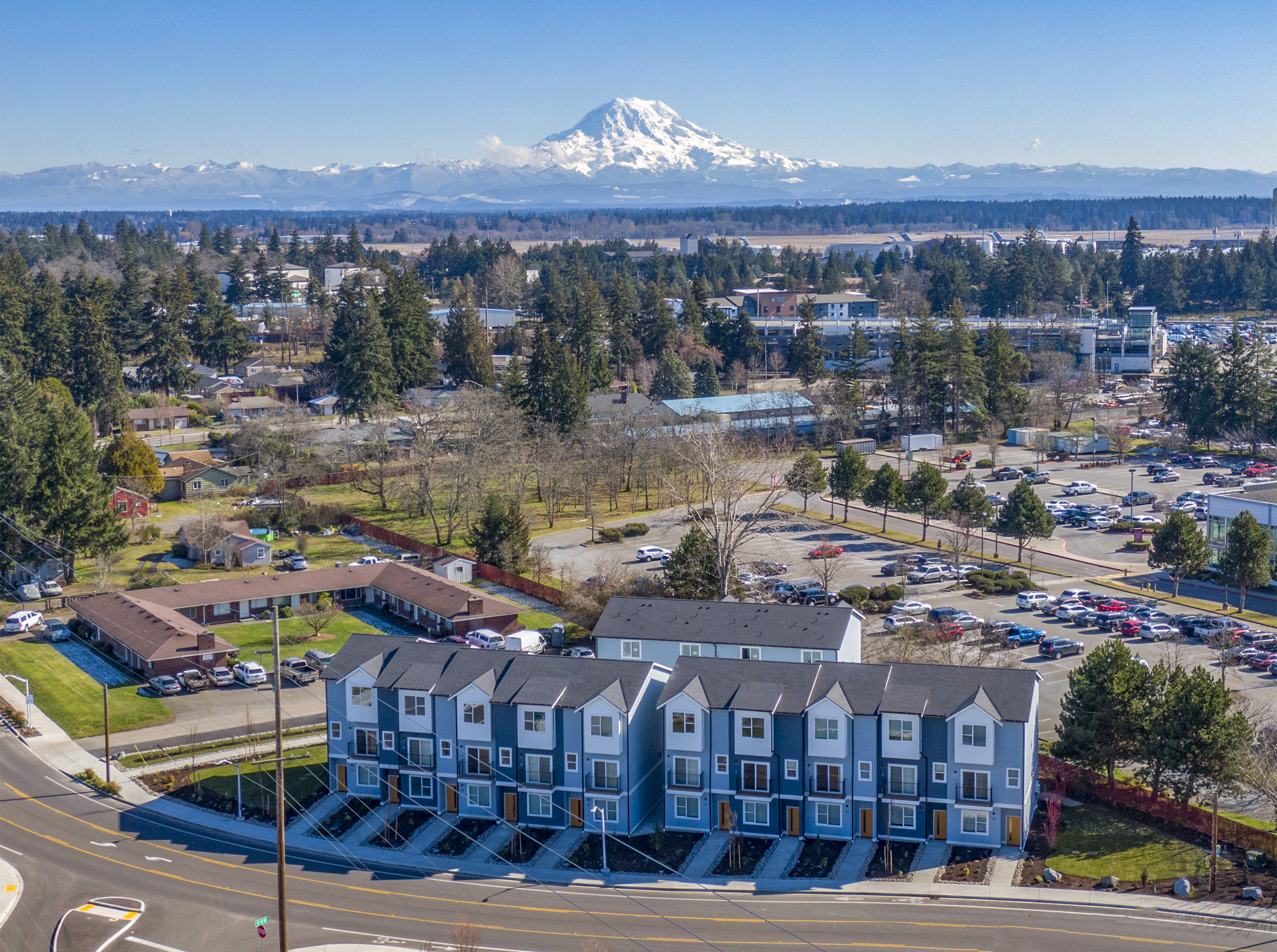 New Townhomes for Rent in Lakewood, WA — townhome community